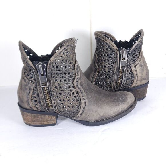 Corral CircleG Women’s US6,5 Leather Distressed Gray Cutout Ankle Western Boots - Picture 9 of 16